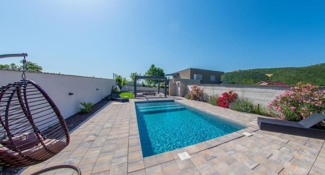 Villa Carpe Diem - With Private Pool Mostar Exterior photo