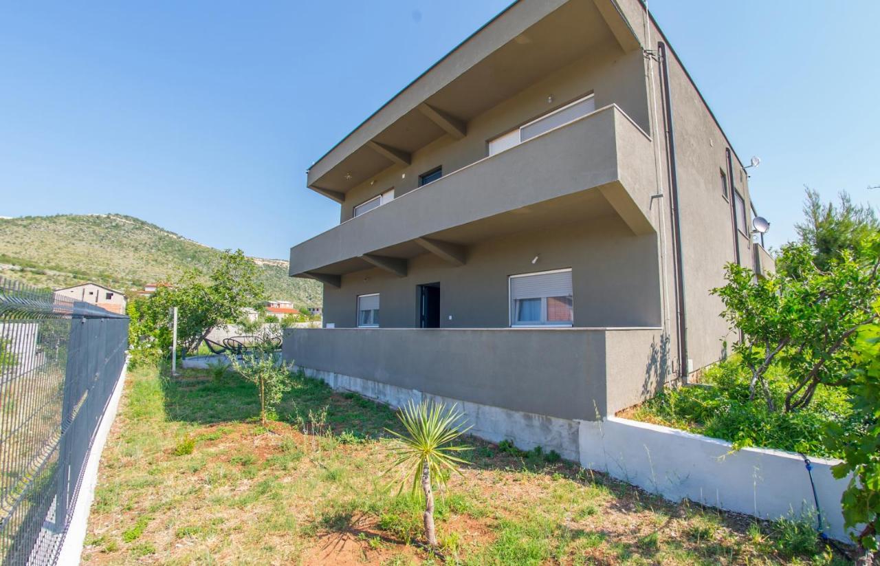 Villa Carpe Diem - With Private Pool Mostar Exterior photo