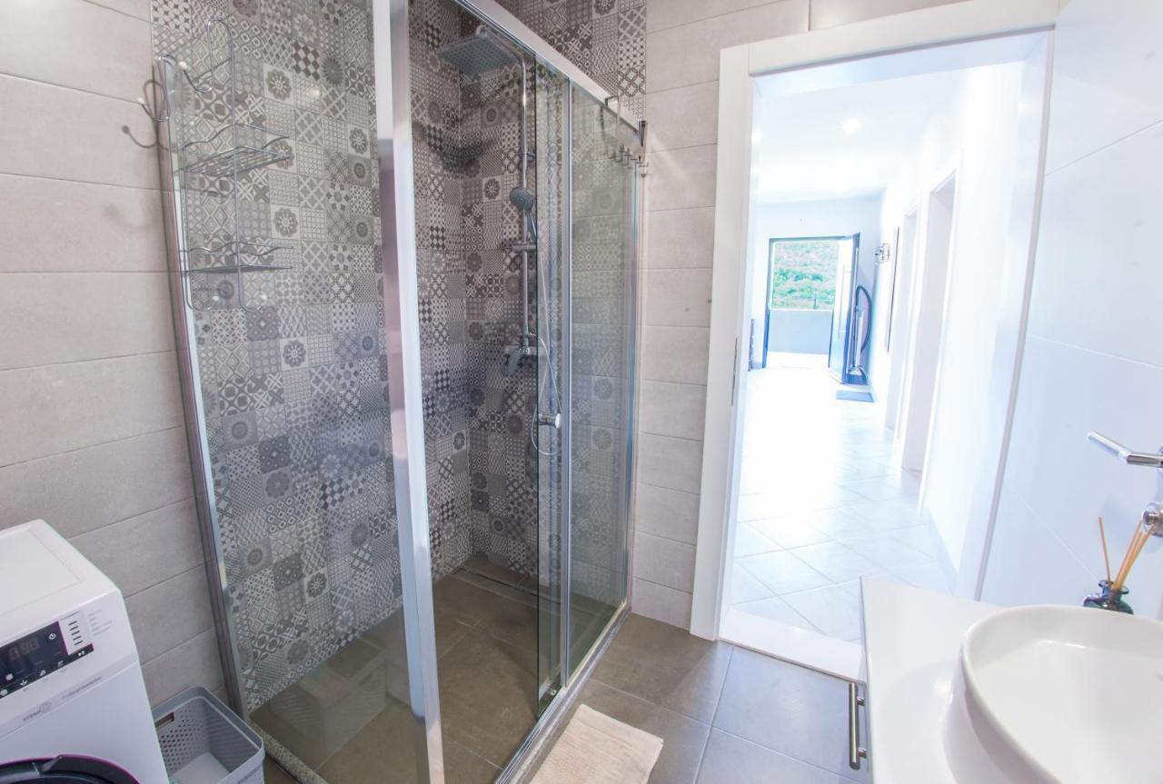Villa Carpe Diem - With Private Pool Mostar Exterior photo